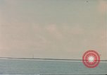 Standbild U-Boot USS Bluegill (SS-242) Tanks Pratas Insel Pratas Insel, 1945, aus Sekunde 60 historischem Filmmaterial Videoclip 65675075186