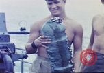 Standbild USS Bluegill SS-242 Saipan Marianen, 1945, aus Sekunde 60 historischem Filmmaterial Videoclip 65675075188