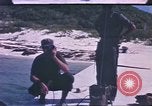 Standbild USA Soldaten Saipan Marianen, 1945, aus Sekunde 17 historischem Filmmaterial Videoclip 65675075189