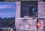 Standbild USA Soldaten Saipan Marianen, 1945, aus Sekunde 24 historischem Filmmaterial Videoclip 65675075189