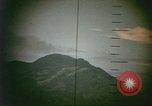 Standbild Periskop anzeigen Pacific Theater, 1945, aus Sekunde 13 historischem Filmmaterial Videoclip 65675075190