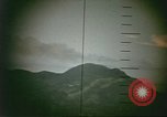 Standbild Periskop anzeigen Pacific Theater, 1945, aus Sekunde 15 historischem Filmmaterial Videoclip 65675075190