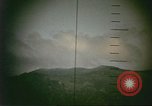 Standbild Periskop anzeigen Pacific Theater, 1945, aus Sekunde 33 historischem Filmmaterial Videoclip 65675075190