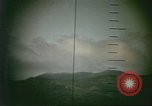 Standbild Periskop anzeigen Pacific Theater, 1945, aus Sekunde 34 historischem Filmmaterial Videoclip 65675075190