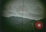 Standbild Periskop anzeigen Pacific Theater, 1945, aus Sekunde 42 historischem Filmmaterial Videoclip 65675075190