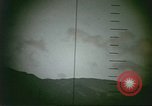 Standbild Periskop anzeigen Pacific Theater, 1945, aus Sekunde 57 historischem Filmmaterial Videoclip 65675075190