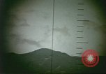 Standbild Periskop anzeigen Pacific Theater, 1945, aus Sekunde 62 historischem Filmmaterial Videoclip 65675075190