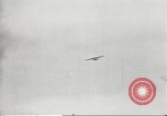 Standbild japanische Kriegsschiffe Brand bei uns Flugzeuge über Insel Kiska Aleutians, 1942, aus Sekunde 45 historischem Filmmaterial Videoclip 65675075195