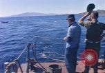 Standbild USA line Handler Palomares Spanien, 1966, aus Sekunde 56 historischem Filmmaterial Videoclip 65675075198