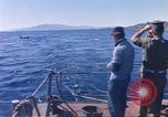 Standbild USA line Handler Palomares Spanien, 1966, aus Sekunde 60 historischem Filmmaterial Videoclip 65675075198