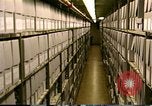 Standbild Storage Shelves Washington DC USA, 1990, aus Sekunde 38 historischem Filmmaterial Videoclip 65675075217