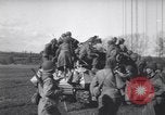 Immagine di Stati Uniti di fanti Monaco di Baviera Germania, 1945, secondo 32 filmato di repertorio 65675075220