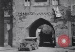 Standbild USA Infanteristen München Deutschland, 1945, aus Sekunde 8 historischem Filmmaterial Videoclip 65675075223
