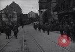 Standbild USA Infanteristen München Deutschland, 1945, aus Sekunde 33 historischem Filmmaterial Videoclip 65675075223