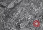 Standbild Bildung von Bomber Siena Italien, 1944, aus Sekunde 38 historischem Filmmaterial Videoclip 65675075226