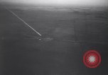 Immagine di Bombardamento di bersagli di terra Canino Italia, 1944, secondo 27 filmato di repertorio 65675075232