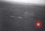 Immagine di Bombardamento di bersagli di terra Canino Italia, 1944, secondo 32 filmato di repertorio 65675075232