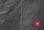 Standbild strafing Boden Ziele Orte Italien, 1944, aus Sekunde 16 historischem Filmmaterial Videoclip 65675075233