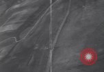Standbild strafing Boden Ziele Orte Italien, 1944, aus Sekunde 17 historischem Filmmaterial Videoclip 65675075233