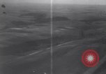 Standbild strafing Boden Ziele Orte Italien, 1944, aus Sekunde 22 historischem Filmmaterial Videoclip 65675075233