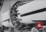 Standbild USS Franklin CV-13 Newport News Virginia USA, 1943, aus Sekunde 58 historischem Filmmaterial Videoclip 65675075236