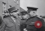 Immagine di Campo sovietico Maresciallo Georgy Zhukov Berlino Germania, 1945, secondo 58 filmato di repertorio 65675075246