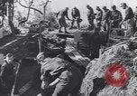 Standbild deutsche Truppen Italien, 1944, aus Sekunde 49 historischem Filmmaterial Videoclip 65675075257