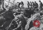 Standbild deutsche Truppen Italien, 1944, aus Sekunde 50 historischem Filmmaterial Videoclip 65675075257