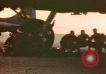 Standbild B-17 Flying Fortress Bomber Algier Algerien, 1943, aus Sekunde 31 historischem Filmmaterial Videoclip 65675075265