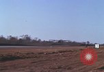 Standbild O-1F Flugzeuge Vietnam, 1967, aus Sekunde 8 historischem Filmmaterial Videoclip 65675075270