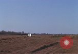 Standbild O-1F Flugzeuge Vietnam, 1967, aus Sekunde 27 historischem Filmmaterial Videoclip 65675075270