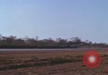 Standbild O-1F Flugzeuge Vietnam, 1967, aus Sekunde 45 historischem Filmmaterial Videoclip 65675075270