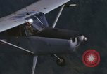 Standbild O-1F Flugzeuge Vietnam, 1967, aus Sekunde 12 historischem Filmmaterial Videoclip 65675075271