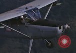 Standbild O-1F Flugzeuge Vietnam, 1967, aus Sekunde 19 historischem Filmmaterial Videoclip 65675075271