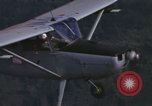 Standbild O-1F Flugzeuge Vietnam, 1967, aus Sekunde 20 historischem Filmmaterial Videoclip 65675075271