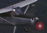 Standbild O-1F Flugzeuge Vietnam, 1967, aus Sekunde 32 historischem Filmmaterial Videoclip 65675075271