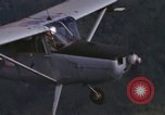 Standbild O-1F Flugzeuge Vietnam, 1967, aus Sekunde 34 historischem Filmmaterial Videoclip 65675075271