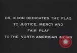Standbild Rodman Wanamaker kennen Expedition Flagge Anhebung Zeremonie New York United States USA, 1913, aus Sekunde 44 historischem Filmmaterial Videoclip 65675075277