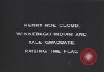 Standbild Rodman Wanamaker kennen Expedition Flagge Anhebung Zeremonie New York United States USA, 1913, aus Sekunde 62 historischem Filmmaterial Videoclip 65675075277