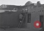 Standbild Pueblo Dorf der Indianer United States USA, 1920, aus Sekunde 49 historischem Filmmaterial Videoclip 65675075278