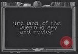Standbild Pueblo Dorf der Indianer United States USA, 1920, aus Sekunde 61 historischem Filmmaterial Videoclip 65675075278