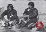 Image Pueblo Native American Indian artisanat United States USA, 1920, de la seconde 10 séquences d'archives historiques vidéo 65675075282