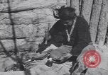 Image Pueblo Native American Indian artisanat United States USA, 1920, de la seconde 37 séquences d'archives historiques vidéo 65675075282