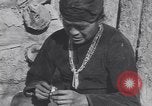 Image Pueblo Native American Indian artisanat United States USA, 1920, de la seconde 59 séquences d'archives historiques vidéo 65675075282