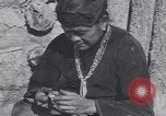 Image Pueblo Native American Indian artisanat United States USA, 1920, de la seconde 61 séquences d'archives historiques vidéo 65675075282