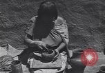 Image Pueblo Native American Indian faïence United States USA, 1920, de la seconde 33 séquences d'archives historiques vidéo 65675075283