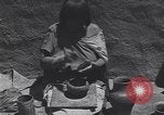 Image Pueblo Native American Indian faïence United States USA, 1920, de la seconde 35 séquences d'archives historiques vidéo 65675075283