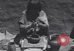 Image Pueblo Native American Indian faïence United States USA, 1920, de la seconde 39 séquences d'archives historiques vidéo 65675075283