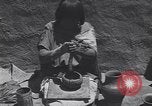 Image Pueblo Native American Indian faïence United States USA, 1920, de la seconde 40 séquences d'archives historiques vidéo 65675075283