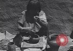 Image Pueblo Native American Indian faïence United States USA, 1920, de la seconde 43 séquences d'archives historiques vidéo 65675075283